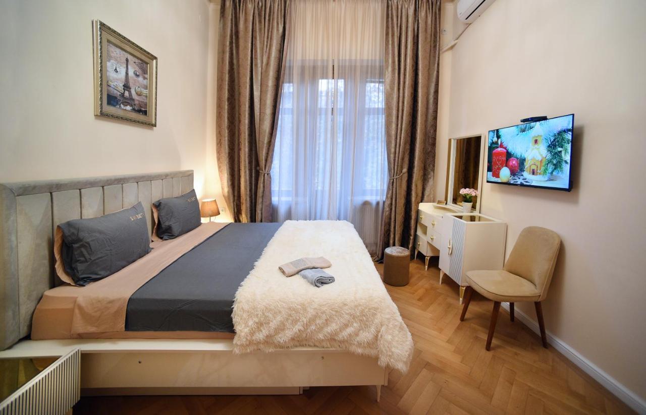 City Lux Hotel 트빌리시 외부 사진